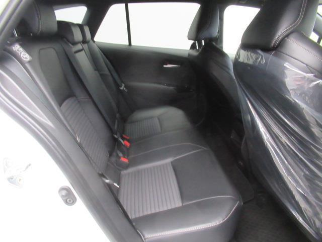 カローラツーリング ハイブリッド　ダブルバイビー　４ＷＤ　フルセグ　メモリーナビ　ミュージックプレイヤー接続可　バックカメラ　衝突被害軽減システム　ＥＴＣ　ドラレコ　ＬＥＤヘッドランプ　フルエアロ（13枚目）