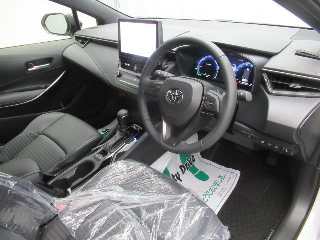 カローラツーリング ハイブリッド　ダブルバイビー　４ＷＤ　フルセグ　メモリーナビ　ミュージックプレイヤー接続可　バックカメラ　衝突被害軽減システム　ＥＴＣ　ドラレコ　ＬＥＤヘッドランプ　フルエアロ（14枚目）