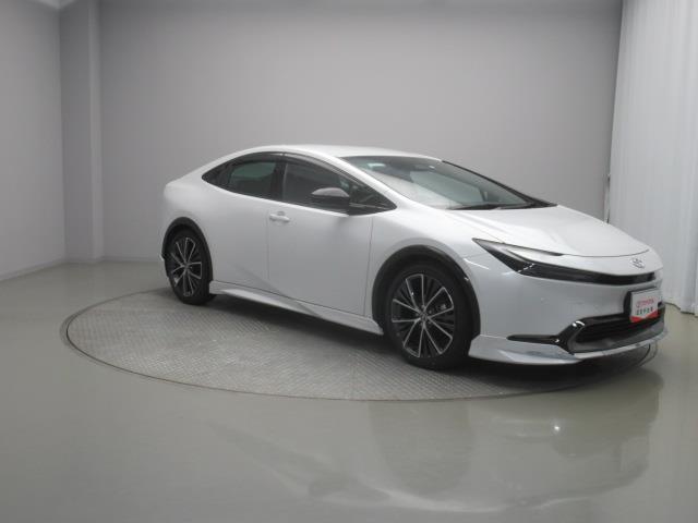 プリウス Ｚ　フルセグ　メモリーナビ　ミュージックプレイヤー接続可　バックカメラ　衝突被害軽減システム　ＥＴＣ　ＬＥＤヘッドランプ　フルエアロ　記録簿（7枚目）