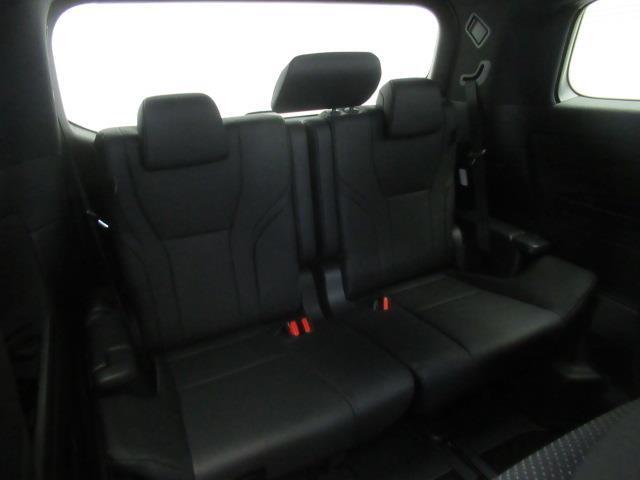 「安心のトヨタディーラー認定中古車！１まるごとクリーニング２車両検査証明書付き３ロングラン保証←３つの安心を約束するトヨタ販売店の中古車ブランド」です