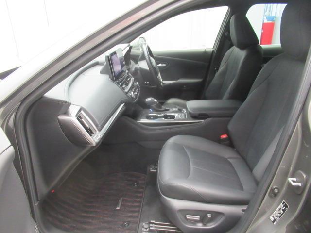 「安心のトヨタディーラー認定中古車！１まるごとクリーニング２車両検査証明書付き３ロングラン保証←３つの安心を約束するトヨタ販売店の中古車ブランド」です