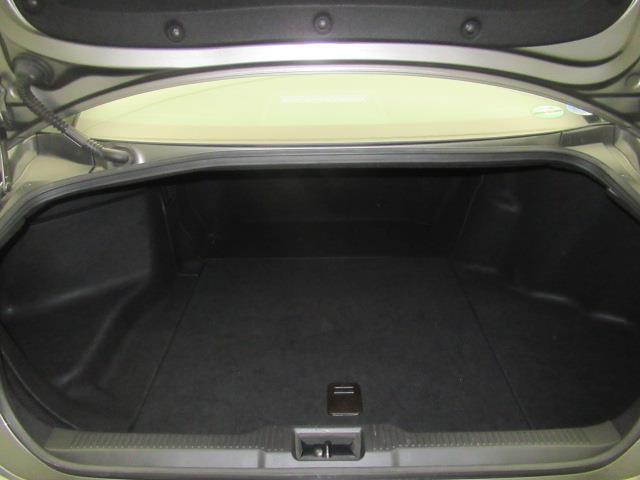 トランクルームも広々！多くの荷物を載せていただけます