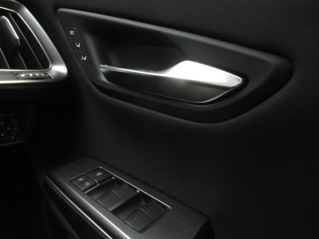 「安心のトヨタディーラー認定中古車！１まるごとクリーニング２車両検査証明書付き３ロングラン保証←３つの安心を約束するトヨタ販売店の中古車ブランド」です