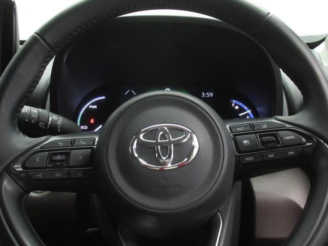 ヤリスクロス ハイブリッドZ メモリーナビ ミュージックプレイヤー接続可 バックカメラ 衝突被害軽減システム ETC ドラレコ LEDヘッドランプ ワンオーナー 記録簿(20枚目)