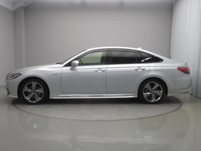 クラウンハイブリッド ＲＳ　フルセグ　メモリーナビ　ＤＶＤ再生　ミュージックプレイヤー接続可　バックカメラ　衝突被害軽減システム　ＥＴＣ　ドラレコ　ＬＥＤヘッドランプ（3枚目）