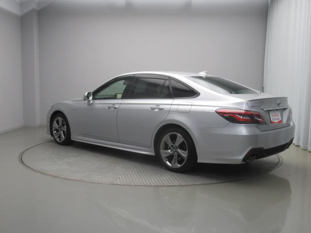 クラウンハイブリッド ＲＳ　フルセグ　メモリーナビ　ＤＶＤ再生　ミュージックプレイヤー接続可　バックカメラ　衝突被害軽減システム　ＥＴＣ　ドラレコ　ＬＥＤヘッドランプ（4枚目）