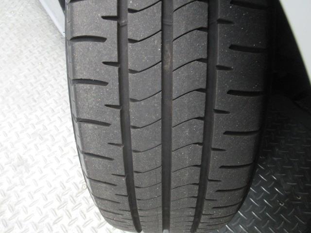 クラウンハイブリッド ＲＳ　フルセグ　メモリーナビ　ＤＶＤ再生　ミュージックプレイヤー接続可　バックカメラ　衝突被害軽減システム　ＥＴＣ　ドラレコ　ＬＥＤヘッドランプ（27枚目）