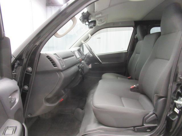 ハイエースバン ロングDX GLパッケージ 4WD フルセグ メモリーナビ DVD再生 ミュージックプレイヤー接続可 バックカメラ 衝突被害軽減システム ETC ドラレコ ディーゼル(10枚目)