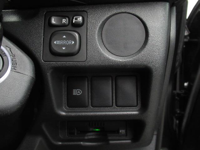 ハイエースバン ロングDX GLパッケージ 4WD フルセグ メモリーナビ DVD再生 ミュージックプレイヤー接続可 バックカメラ 衝突被害軽減システム ETC ドラレコ ディーゼル(16枚目)