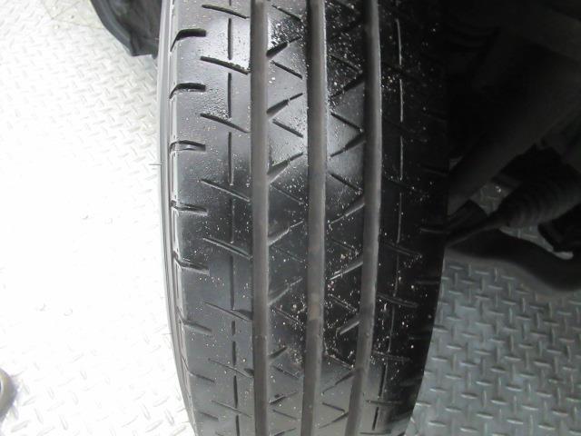 ハイエースバン ロングDX GLパッケージ 4WD フルセグ メモリーナビ DVD再生 ミュージックプレイヤー接続可 バックカメラ 衝突被害軽減システム ETC ドラレコ ディーゼル(22枚目)