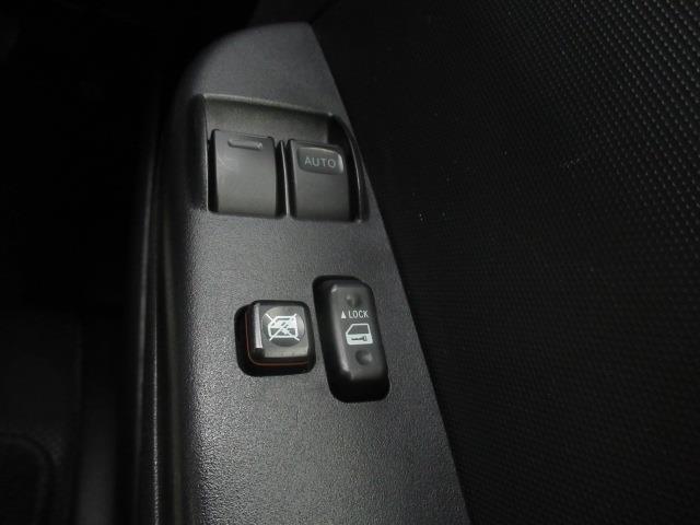 ハイエースバン ＤＸ　ＧＬパッケージ　衝突被害軽減システム　ＥＴＣ　乗車定員６人　記録簿　ディーゼル（19枚目）