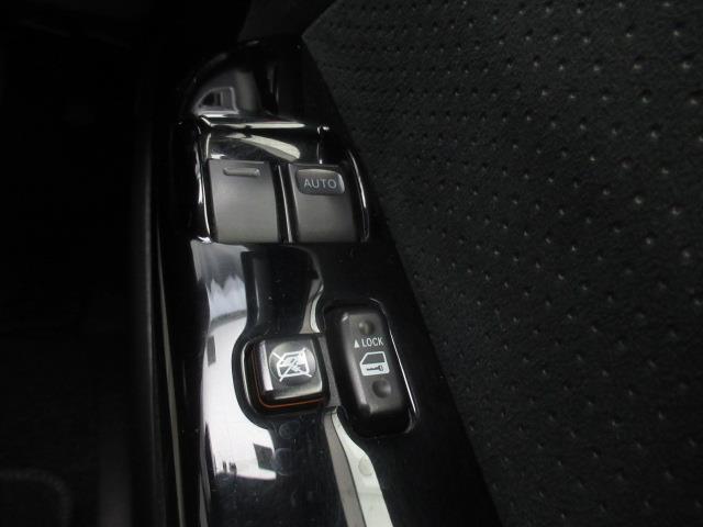 ハイエースバン ロングスーパーGL 4WD フルセグ メモリーナビ DVD再生 ミュージックプレイヤー接続可 バックカメラ 衝突被害軽減システム ETC ドラレコ 記録簿 ディーゼル(23枚目)