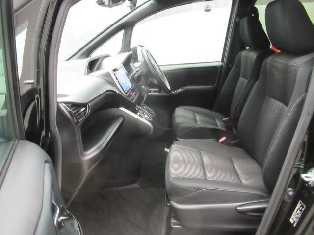 ヴォクシー ZS 煌 フルセグ メモリーナビ DVD再生 ミュージックプレイヤー接続可 バックカメラ 衝突被害軽減システム ETC ドラレコ 両側電動スライド LEDヘッドランプ 乗車定員7人 記録簿(10枚目)