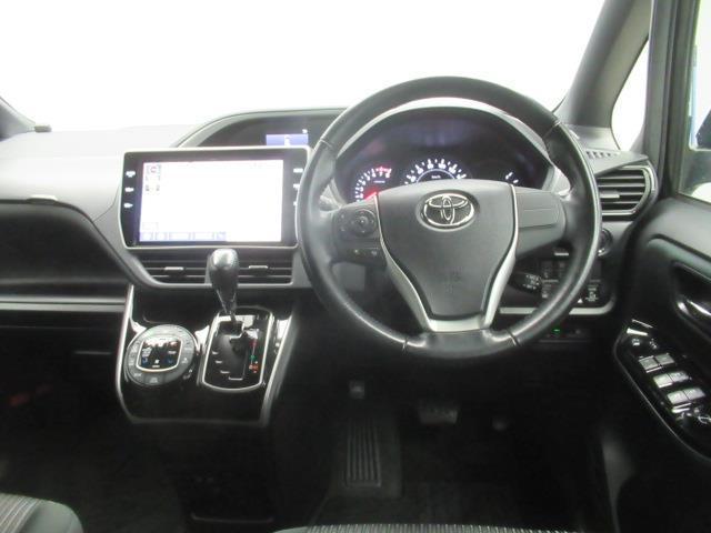 ヴォクシー ZS 煌 フルセグ メモリーナビ DVD再生 ミュージックプレイヤー接続可 バックカメラ 衝突被害軽減システム ETC ドラレコ 両側電動スライド LEDヘッドランプ 乗車定員7人 記録簿(17枚目)