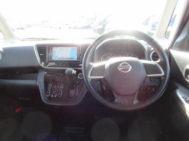 ハイウェイスター X SDナビ フルセグ パノラミックビューモニター HID スマートキー(10枚目)