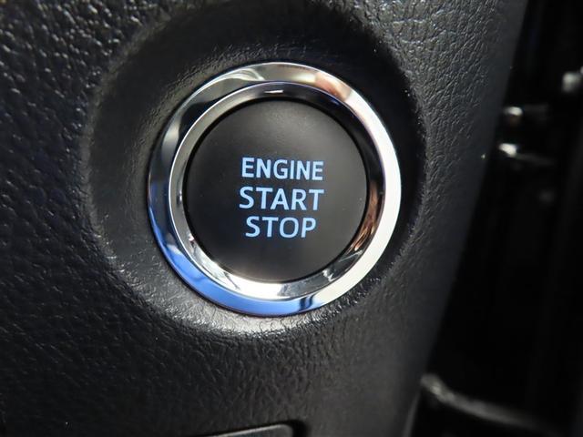 プッシュスタートです。エンジンの始動、停止がワンタッチ操作で出来ます。
