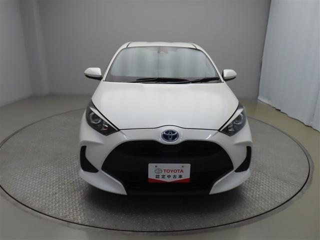 ヤリス ハイブリッドＸ　メモリーナビ　ミュージックプレイヤー接続可　バックカメラ　衝突被害軽減システム　ＥＴＣ　ドラレコ　アイドリングストップ（2枚目）