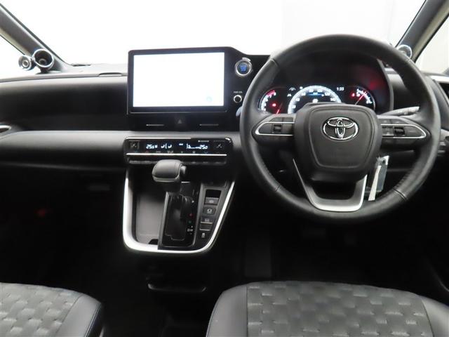 ヴォクシー Ｓ－Ｚ　フルセグ　メモリーナビ　ＤＶＤ再生　ミュージックプレイヤー接続可　後席モニター　バックカメラ　衝突被害軽減システム　ＥＴＣ　両側電動スライド　ＬＥＤヘッドランプ　乗車定員７人　３列シート　ワンオーナー（8枚目）