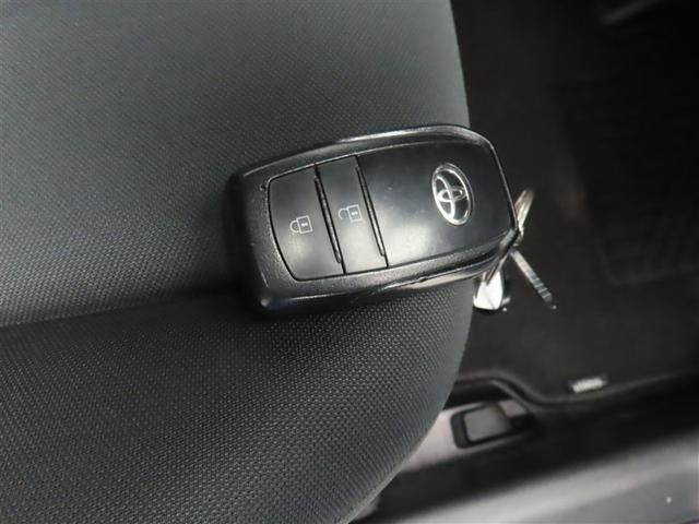 ヤリス Ｘ　ミュージックプレイヤー接続可　バックカメラ　衝突被害軽減システム　ＥＴＣ　ワンオーナー　記録簿（22枚目）