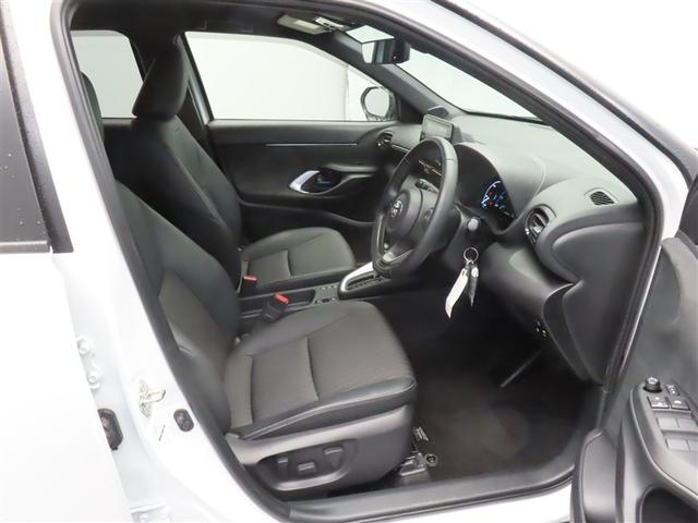 ヤリスクロス ハイブリッドＺ　ミュージックプレイヤー接続可　バックカメラ　衝突被害軽減システム　ＥＴＣ　ドラレコ　ＬＥＤヘッドランプ　記録簿　アイドリングストップ（7枚目）