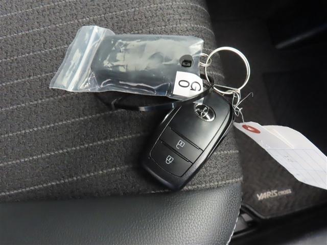 ヤリスクロス ハイブリッドＺ　ミュージックプレイヤー接続可　バックカメラ　衝突被害軽減システム　ＥＴＣ　ドラレコ　ＬＥＤヘッドランプ　記録簿　アイドリングストップ（23枚目）