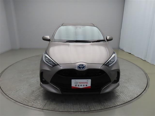 ヤリス ハイブリッドＺ　ミュージックプレイヤー接続可　バックカメラ　衝突被害軽減システム　ＥＴＣ　ドラレコ　ＬＥＤヘッドランプ　ワンオーナー　記録簿　アイドリングストップ（2枚目）