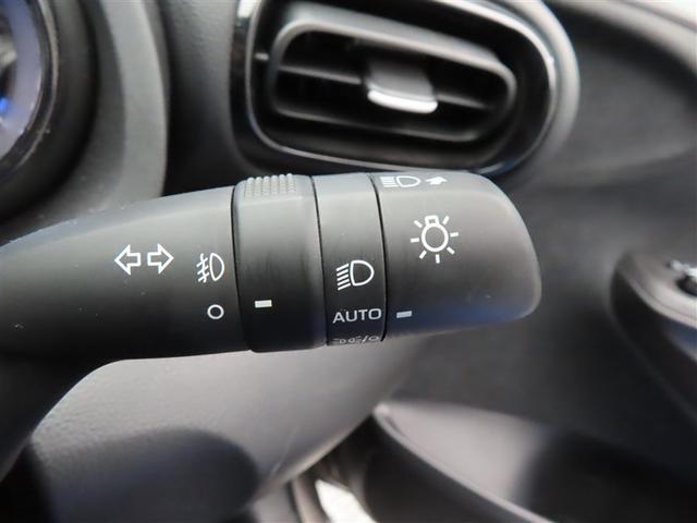 ヤリス ハイブリッドＺ　ミュージックプレイヤー接続可　バックカメラ　衝突被害軽減システム　ＥＴＣ　ドラレコ　ＬＥＤヘッドランプ　ワンオーナー　記録簿　アイドリングストップ（18枚目）