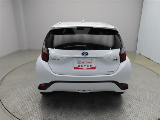 アクア Ｘ　４ＷＤ　メモリーナビ　ミュージックプレイヤー接続可　衝突被害軽減システム　ＥＴＣ　ＬＥＤヘッドランプ　記録簿　アイドリングストップ（4枚目）