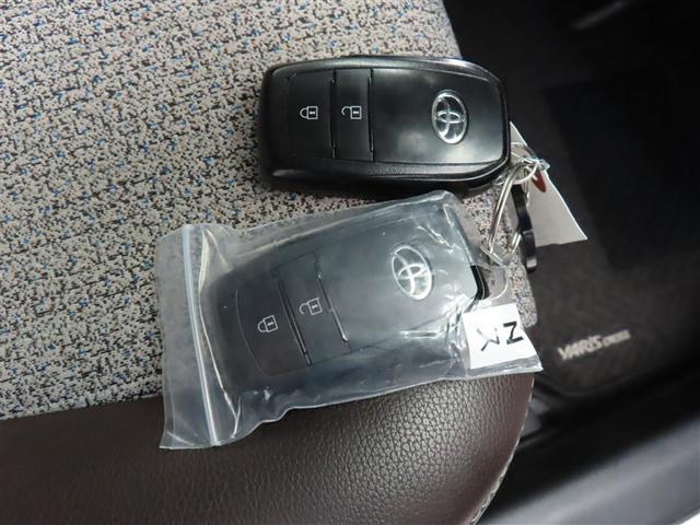 ヤリスクロス ハイブリッドZ フルセグ ミュージックプレイヤー接続可 バックカメラ 衝突被害軽減システム ETC ドラレコ LEDヘッドランプ 記録簿 アイドリングストップ(23枚目)