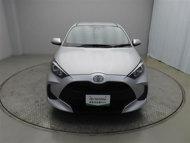 ヤリス Ｇ　フルセグ　メモリーナビ　ミュージックプレイヤー接続可　バックカメラ　衝突被害軽減システム　ＥＴＣ　ドラレコ　ワンオーナー　記録簿（2枚目）