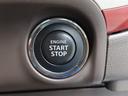 プッシュスタートです。エンジンの始動、停止がワンタッチ操作で出来ます。