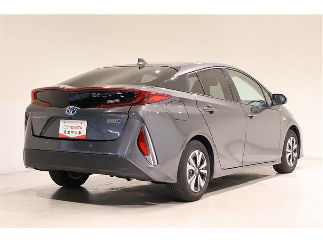 プリウスＰＨＶ Ｓセーフティプラス　ワンセグ　メモリーナビ　ミュージックプレイヤー接続可　バックカメラ　衝突被害軽減システム　ＥＴＣ　ＬＥＤヘッドランプ（5枚目）