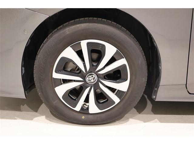 プリウスＰＨＶ Ｓセーフティプラス　ワンセグ　メモリーナビ　ミュージックプレイヤー接続可　バックカメラ　衝突被害軽減システム　ＥＴＣ　ＬＥＤヘッドランプ（11枚目）