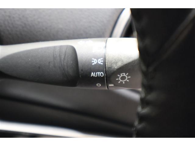 プリウスＰＨＶ Ｓセーフティプラス　ワンセグ　メモリーナビ　ミュージックプレイヤー接続可　バックカメラ　衝突被害軽減システム　ＥＴＣ　ＬＥＤヘッドランプ（24枚目）