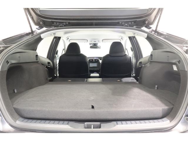 プリウスＰＨＶ Ｓセーフティプラス　ワンセグ　メモリーナビ　ミュージックプレイヤー接続可　バックカメラ　衝突被害軽減システム　ＥＴＣ　ＬＥＤヘッドランプ（33枚目）