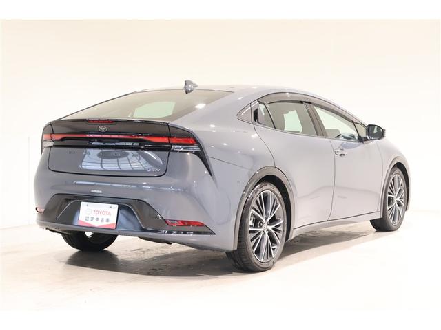 プリウス Ｚ　４ＷＤ　フルセグ　ミュージックプレイヤー接続可　バックカメラ　衝突被害軽減システム　ＥＴＣ　ドラレコ　ＬＥＤヘッドランプ　ワンオーナー　記録簿（5枚目）