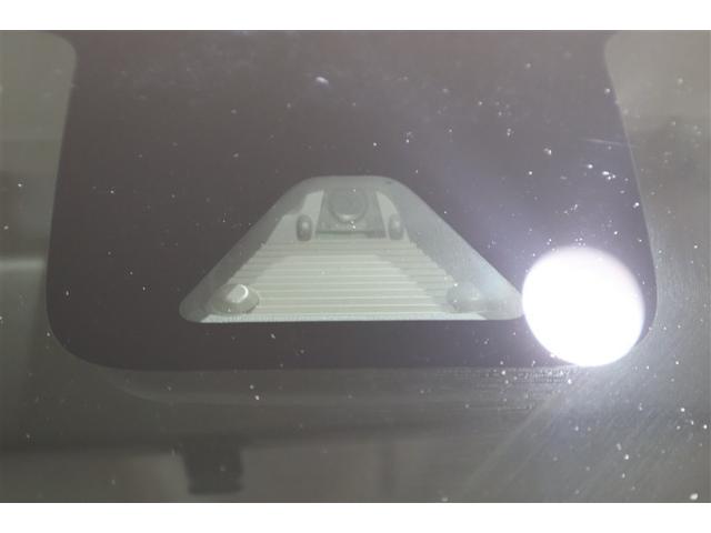 衝突回避支援ブレーキや誤発進抑制、車線逸脱警報などを備えた安全運転支援システムで、日常の走行をより安心・安全にサポートします。