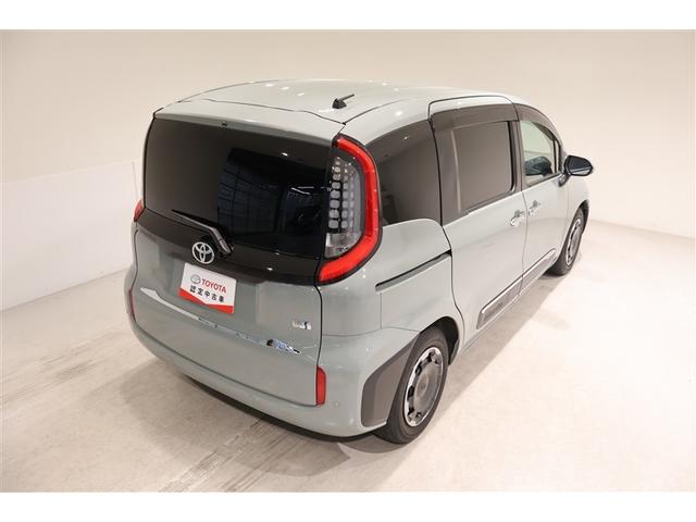 シエンタ ハイブリッドＺ　フルセグ　ミュージックプレイヤー接続可　バックカメラ　衝突被害軽減システム　ＥＴＣ　ドラレコ　両側電動スライド　ＬＥＤヘッドランプ　ウオークスルー　ワンオーナー（8枚目）