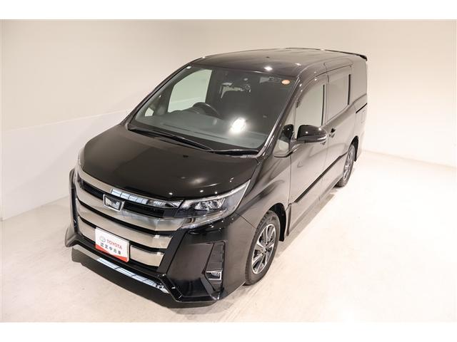 ノア Ｓｉ　４ＷＤ　フルセグ　メモリーナビ　ＤＶＤ再生　ミュージックプレイヤー接続可　バックカメラ　衝突被害軽減システム　ＥＴＣ　両側電動スライド　ＬＥＤヘッドランプ　ウオークスルー　乗車定員７人　３列シート（4枚目）