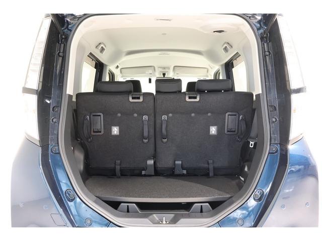 大きな開口幅で荷物を出し入れしやすいのが魅力のラゲージスペースです！