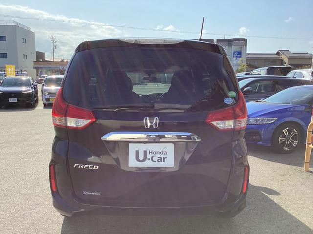 フリード Ｇ　ワンオーナー　純正ナビ　フルセグＴＶ　バックカメラ　ＥＴＣ　Ｂｌｕｅｔｏｏｔｈ　スマートキー（5枚目）
