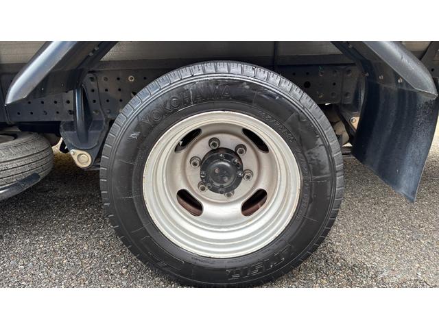 キャンター 　キッチンカー！　テーブル型冷蔵庫２台　冷凍庫１台　２槽シンク　手洗いシンク　作業台　コンセント３か所　外部電源（外部電源コード）車内（50枚目）