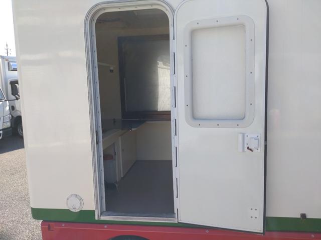 キャリイトラック KC キッチンカー 作業台 2槽シンク 換気扇(18枚目)