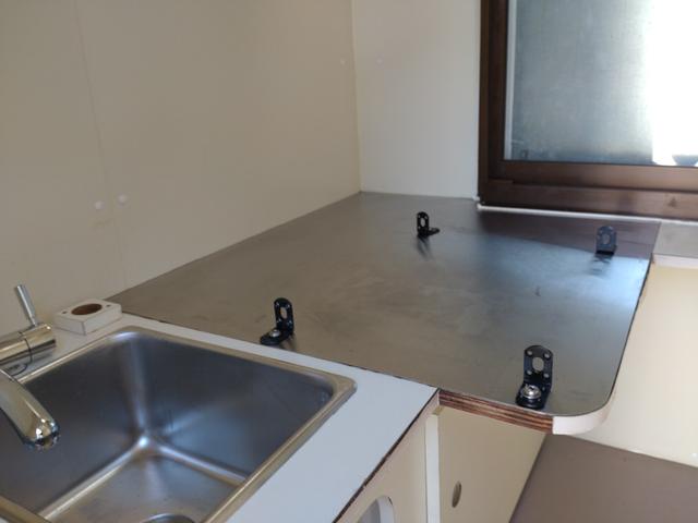 キャリイトラック KC キッチンカー 作業台 2槽シンク 換気扇(21枚目)