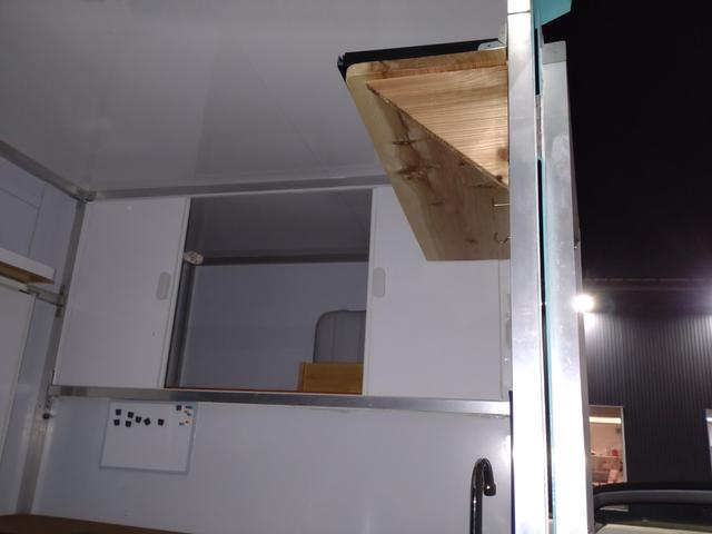 キャリイトラック KX キッチンカー!! ダブルシンク 換気扇 コンセント オートストップ水栓 給排水タンク(50枚目)