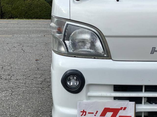 当店は、昔ながらの老舗でございます。商品車は、軽トラ、軽バン、トラックを中心に並べております。評価点の高いお車を厳選仕入。