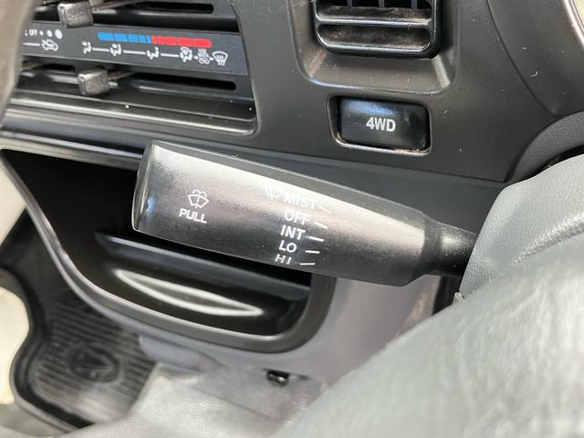 おわら風の盆で有名な町、八尾に当店はございます。軽トラック、軽バンを専門に販売を強化しております。