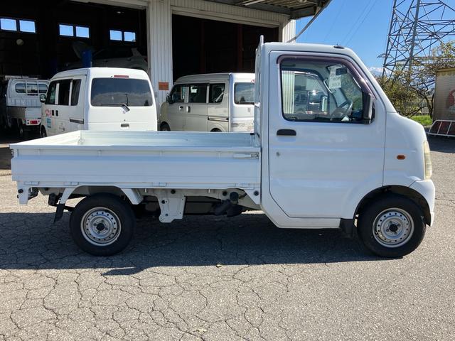 キャリイトラック KCエアコン・パワステ 4WD 5速マニュアル エアコン パワーステアリング(10枚目)