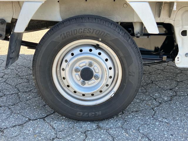 キャリイトラック KCエアコン・パワステ 4WD 5速マニュアル エアコン パワーステアリング(12枚目)