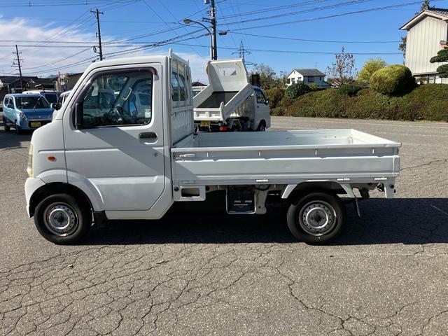 キャリイトラック KCエアコン・パワステ 4WD 5速マニュアル エアコン パワーステアリング(22枚目)